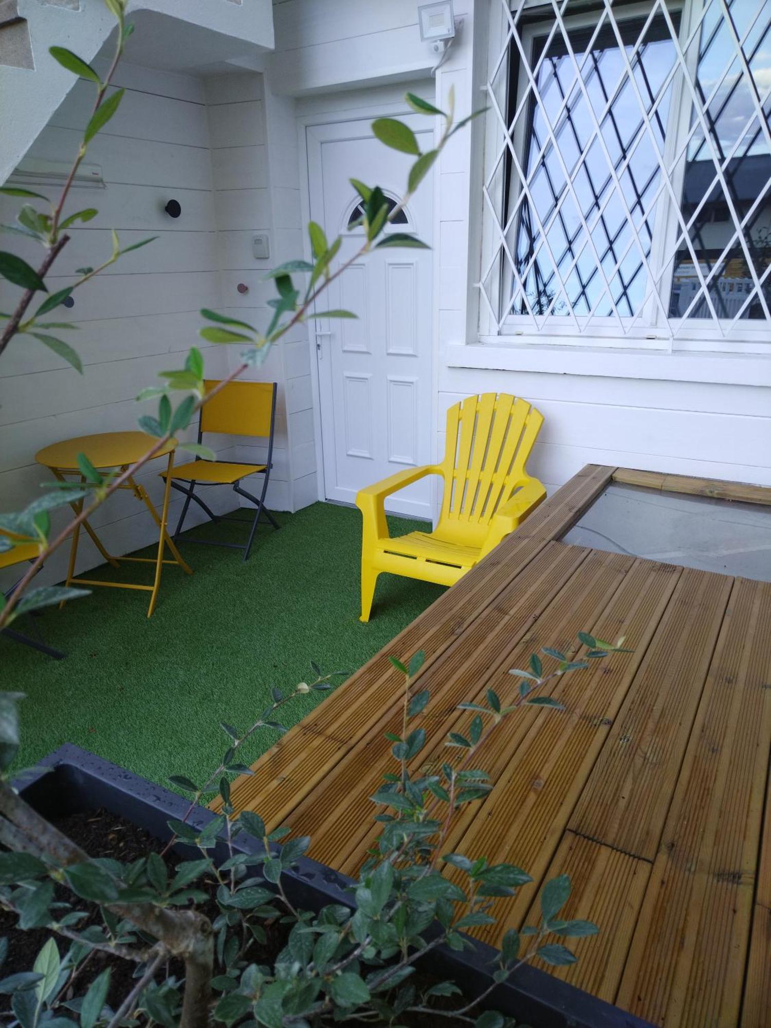 Studio, La Terrasse D'Isa Dole Exteriér fotografie